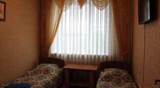 Гостиница ОНАКО-Комета Отель Ульяновск Улучшенный двухместный номер с 2 отдельными кроватями-2